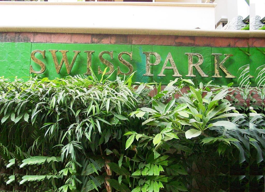 Hotel Swiss Park Dhaka Exterior photo
